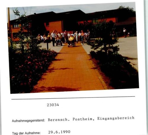 Berensch Postheim Eingangsbereich Foto montiert auf Karton