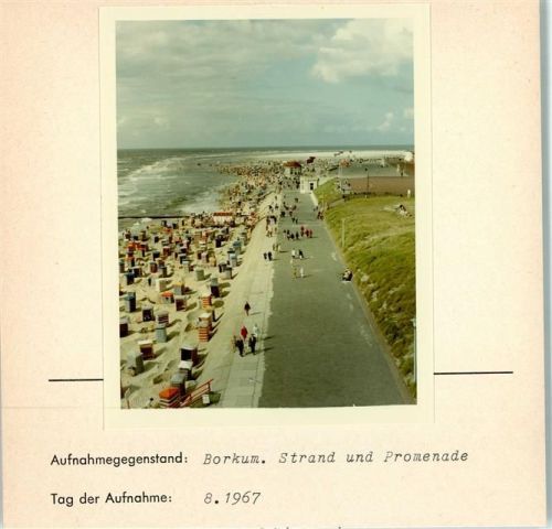 Borkum Strand und Promenade Foto montiert auf Karton