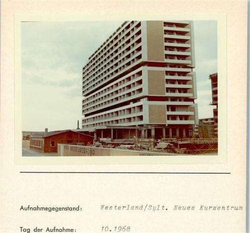 Westerland Neues Kurzentrum Foto montiert auf Karton