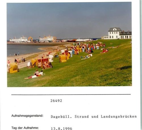 Dagebüll Strand und Landungsbrücken Foto montiert auf Karton