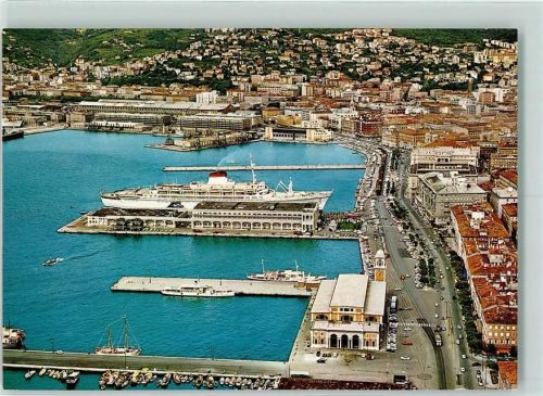 Trieste / Triest / Trst Panorama delle Rive