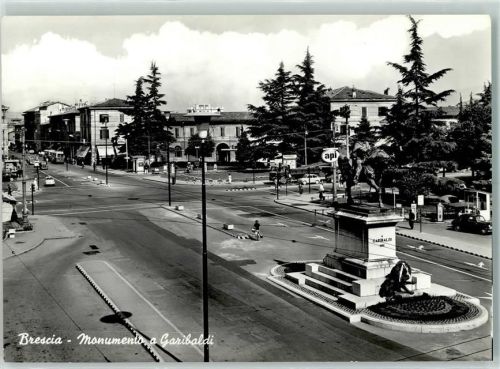 Brescia Monumento e Garibaldi