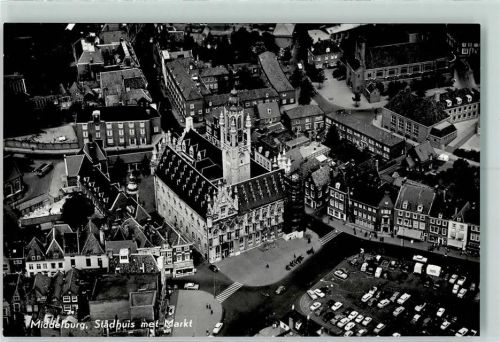 Middelburg Stadhuis mie Markt