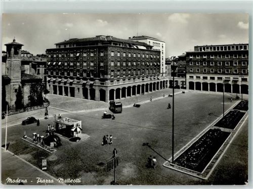Modena Piazza Matteotti