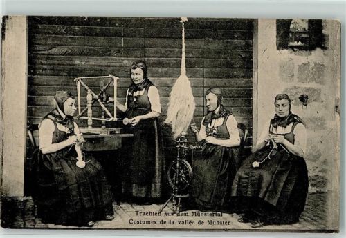 Munster 1914 Handarbeiten Spinnerin Stricken Trachten aus Münstertal AK