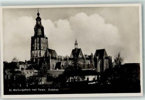 Zutphen St. Walburgkirche mit Turm