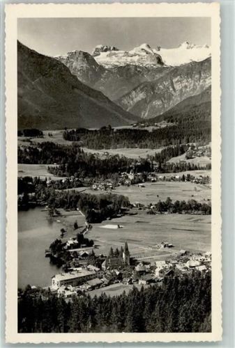 Altaussee mit Dachstein
