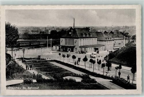 Glauchau Bahnhof Vorplatz Parkanlage