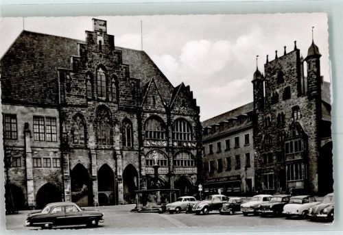 Hildesheim Rathaus Tempelherren-Haus Autos