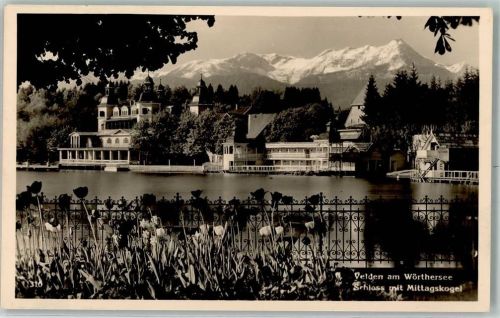 Velden Schloss mit Mittagskogel