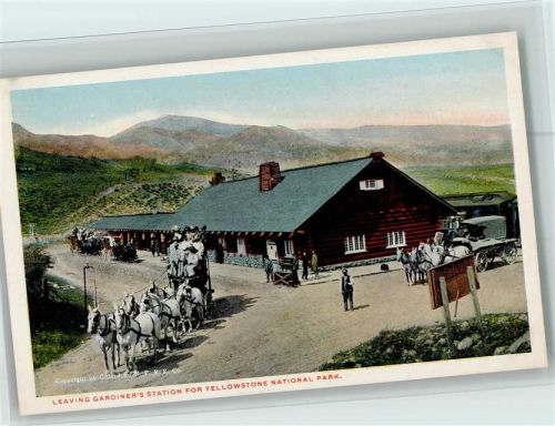 Yellowstone National Park ca 1925 AK Postkutsche
