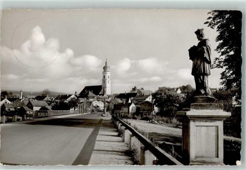 Roding Neue Regenbrücke St. Joh. Nepomuk-Figur