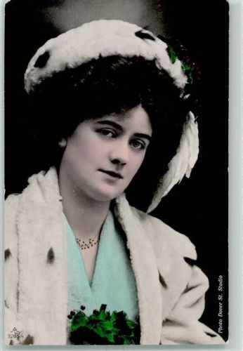 1907 Foto Dover St. Studio AK