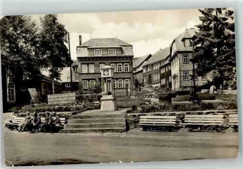 Altenfeld Parkanlage am Markt Wetterhäuschen Soz. Propagandaspruch