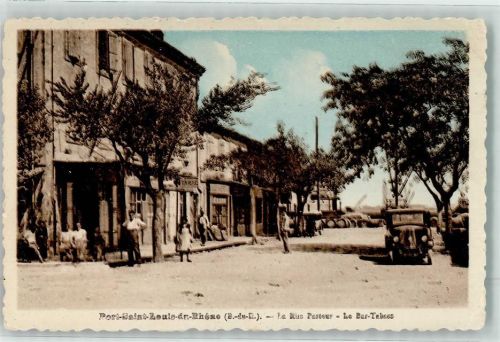 Port-Saint-Louis-du-Rhone la Rue Pasteur Gasthaus le Bar Tabacs Oldtimer