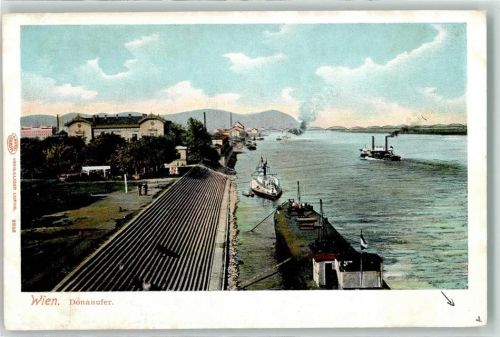 Wien Donauufer Nordbahnbrücke Binnenschiff Dampfer