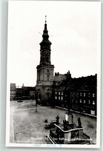 Neustadt O.S. Prudnik FOTO KEINE AK Rathaus mit Mariensäule