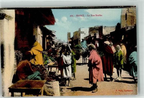 Rabat Marktszene Tracht Rue Souika