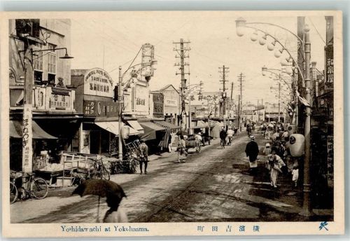 Yokohama Straße Handlung Tracht