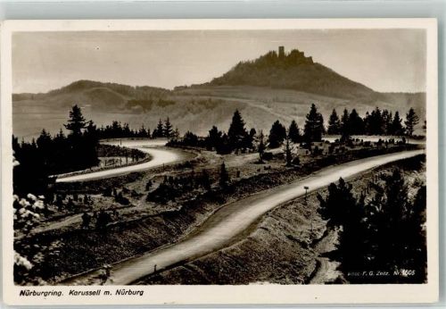 Adenau 1937 Karussell mit Nürburg Foto Zeitz Nr. 1605