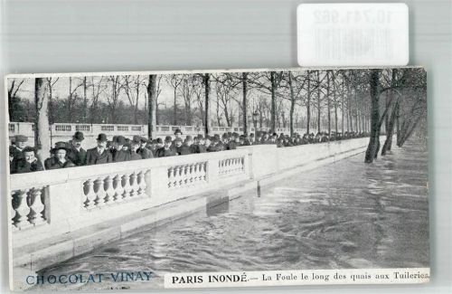 Paris Hochwasser La Foule le long des quais aux Tuileries