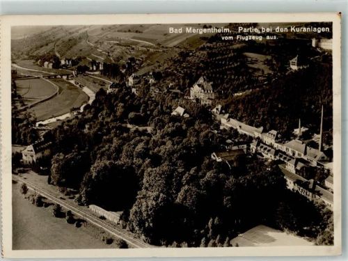 Bad Mergentheim Fliegeraufnahme des Ortes mit den Kuranlagen