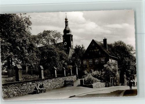 Hof Ortsansicht mit Blick zur Kirche