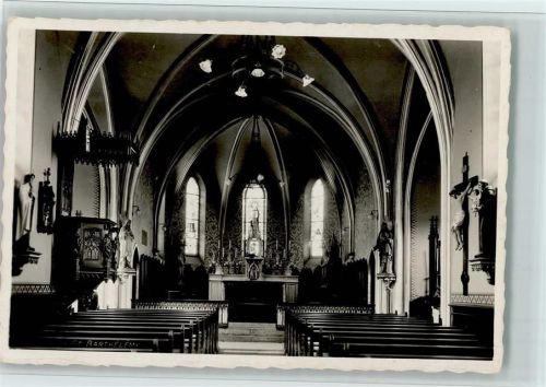 St-Barthélemy VD Innenansicht mit Kanzel