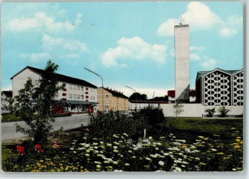 Albersbösch Wichernstraße mit Kirche