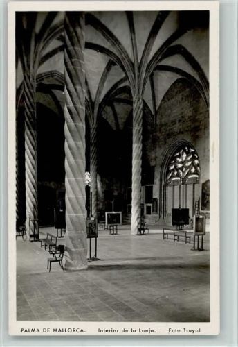 Palma La Lonja Innenaufnahme