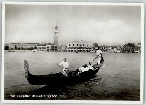 Venezia Bacino S. Marco Gondola