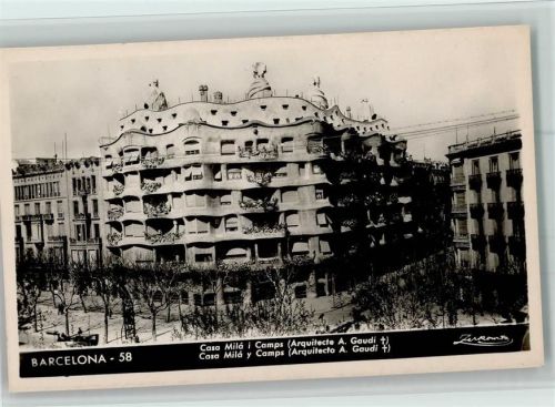 Casa Mila i Camps, Architekt A. Gaudi - 1951 AK