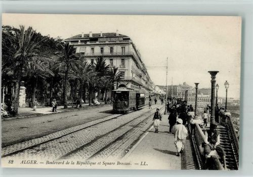Boulevard de la Republique et Square Bresson Straßenbahn