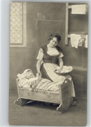 Babywiege - Hausfrau -