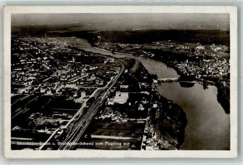 Rheinfelden Fliegeraufnahme des Ortes auf Schweizer und Deutscher Seite