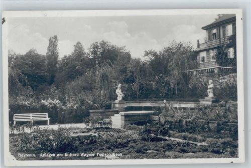 1931 Bayreuth - Anlagen am Wagner Festspielhaus - Foto AK