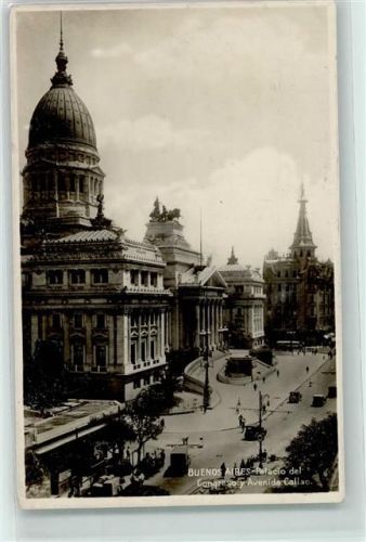 Palacio del Congreso y Avenida Calleo