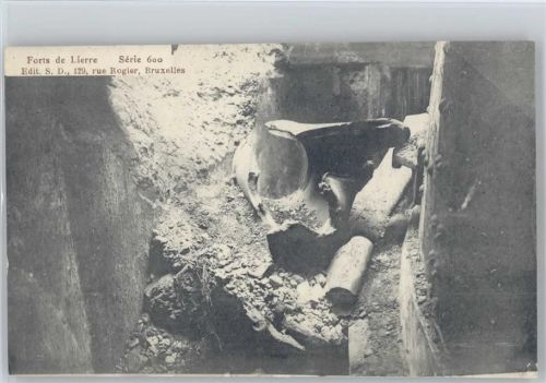 Forts de Lierre Serie 600 WK I AK zerstörtes Geschütz?