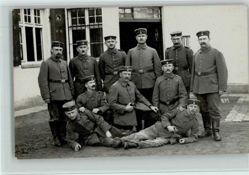 WK I Gruppenfoto - Soldaten in Grafenwöhr AK Gute Erhaltung