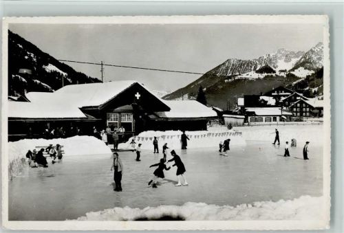 Lenk im Simmental Eisbahn