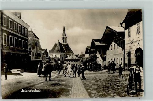 Untergriesbach Kirche Kind Fahrrad