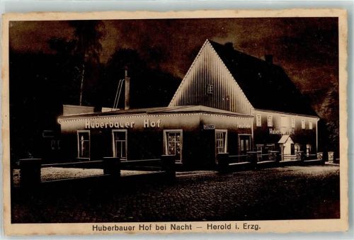 Herold Gasthaus Huberbauer Hof bei Nacht
