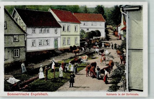 99894 O5801 Engelsbach - Kuhherde in der Dorfstraße