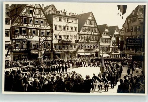 Tübingen 450. Jubiläum der Landesuniversität Festzug auf dem Marktplatz
