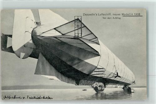 W7990 Friedrichshafen Modell 4 vor dem Aufstieg AK Zeppelin