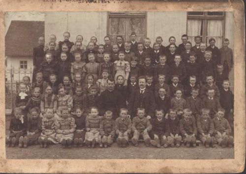 87781 W8941 Ungerhausen Kabinettfoto Schülergruppenfoto um 1915