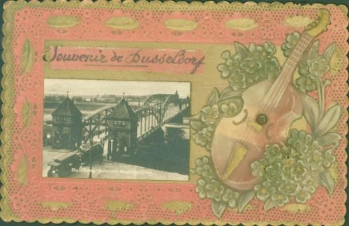 Ruhrort Geige aus Plastik hochklappbar neue Ruhrbrücke Straßenbahn
