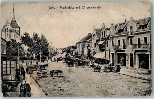 Arys Marktplatz Lötzenerstraße Kirche Geschäft Pferdewagen