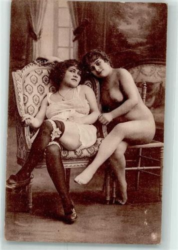 Akt Model und Frau in Unterwäsche und Strumpfband Serie Nr. 5
