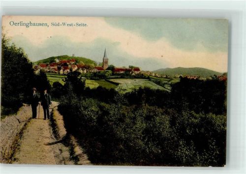 Oerlinghausen 1906 Spaziergänger auf einem Feldweg vor dem Ort mit Alexanderkirche Verlag Fritz Blume 8933